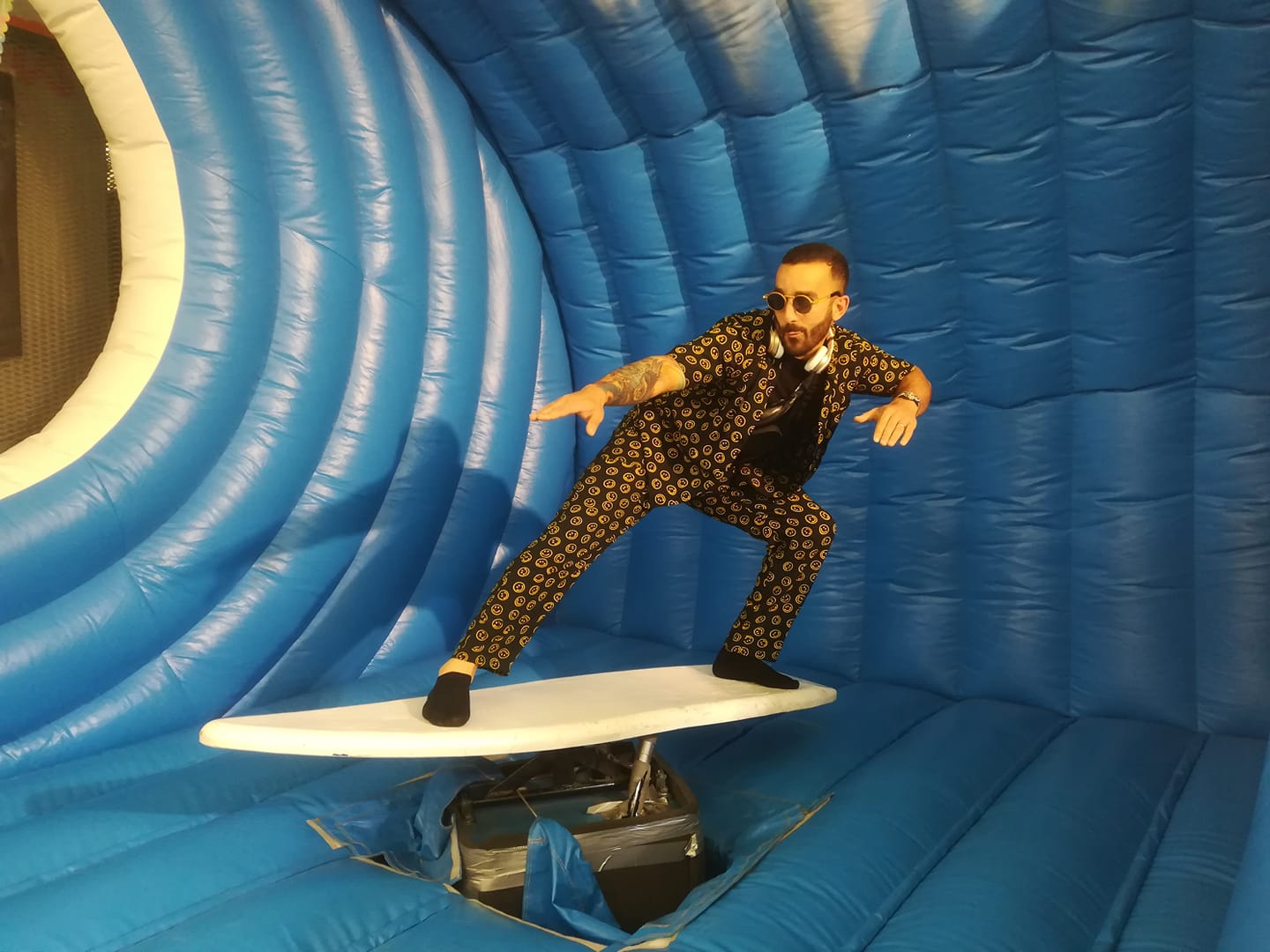 Surf mécanique tropical pour soirée et événement à Marseille